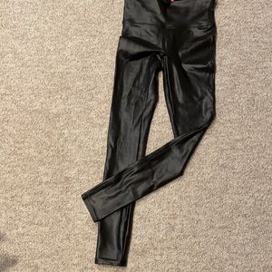 Spanx Faux Leather legging- size small